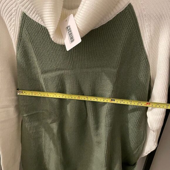 Beautiful Turtleneck Sweater - Picture 6 of 11